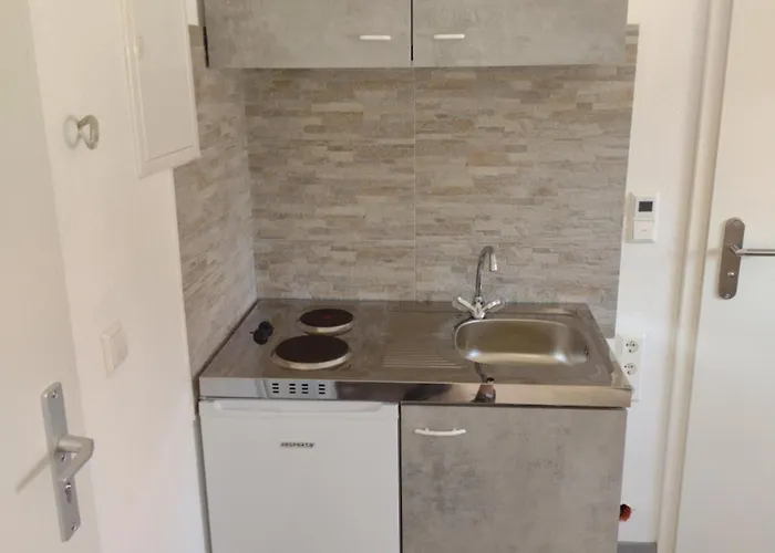 Apartment-bb Aparthotel 3*